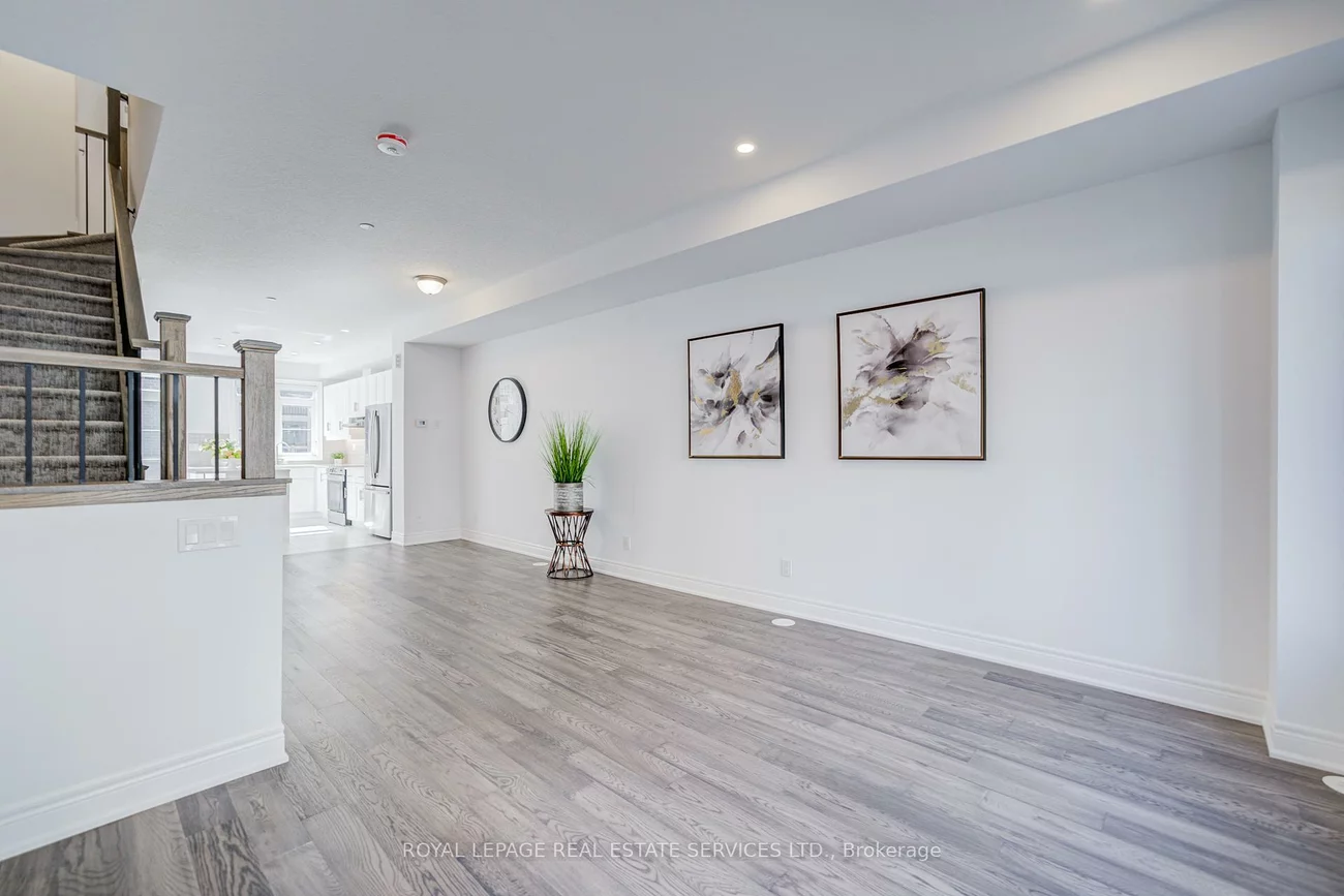 270, Melody, 1015 - RO River Oaks, Oakville