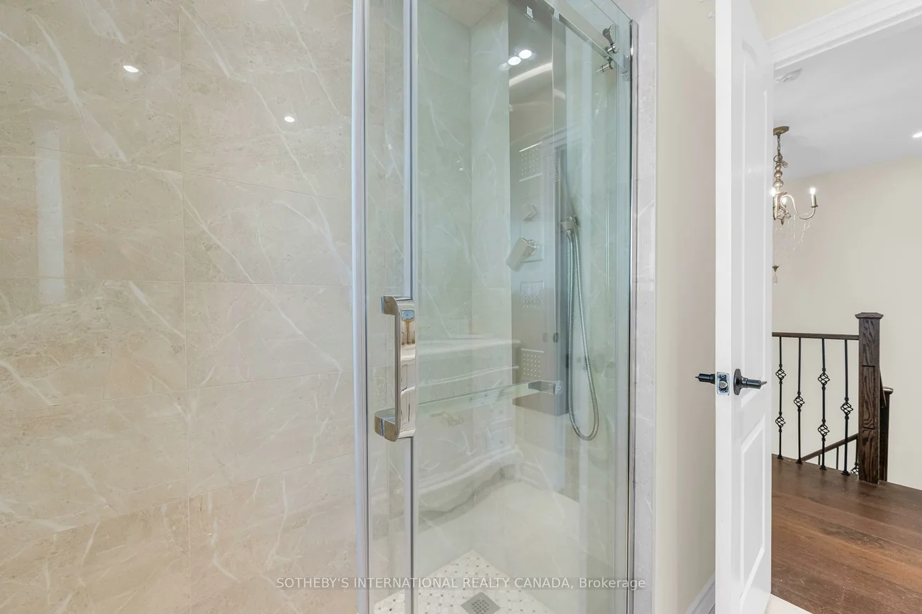 3130, Robert Brown, 1008 - GO Glenorchy, Oakville