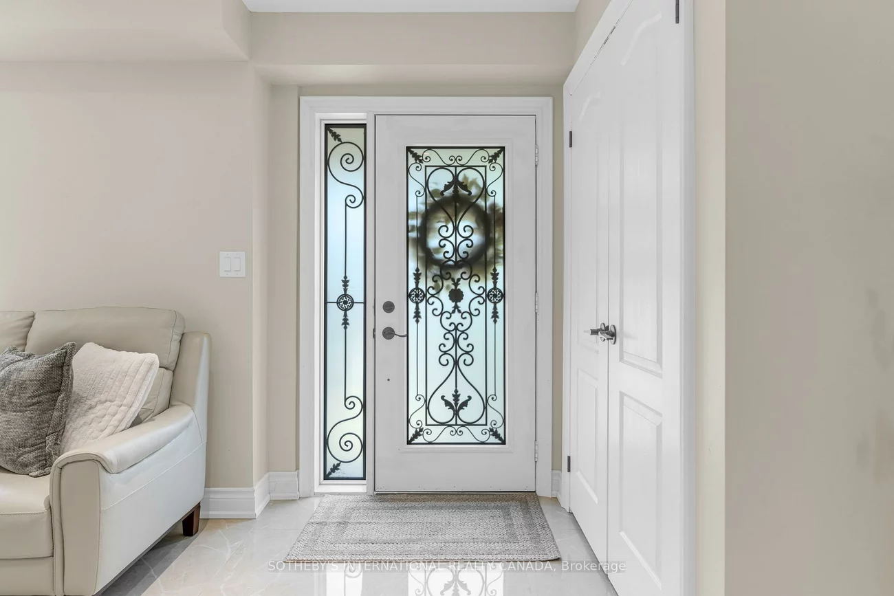 3130, Robert Brown, 1008 - GO Glenorchy, Oakville