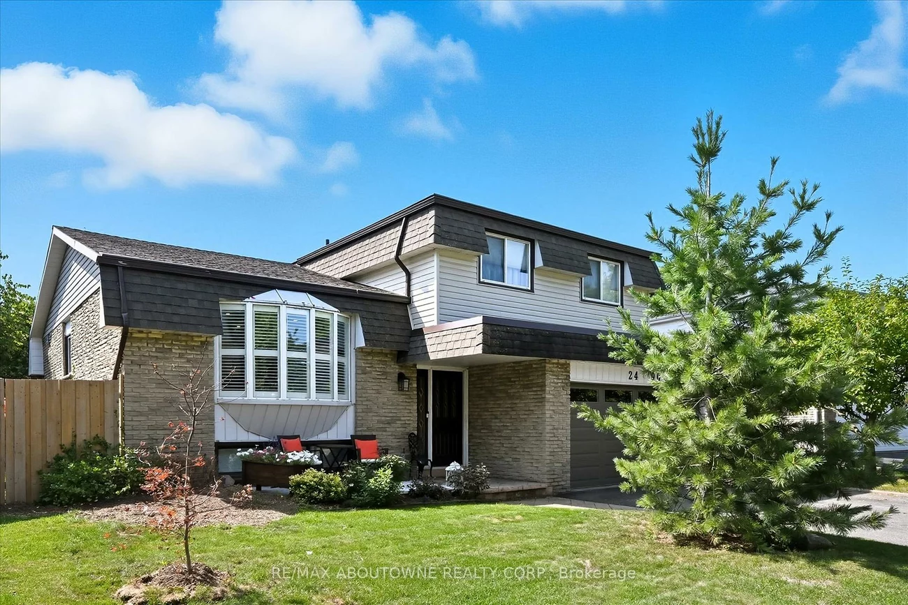 2490, Trevor, 1001 - BR Bronte, Oakville
