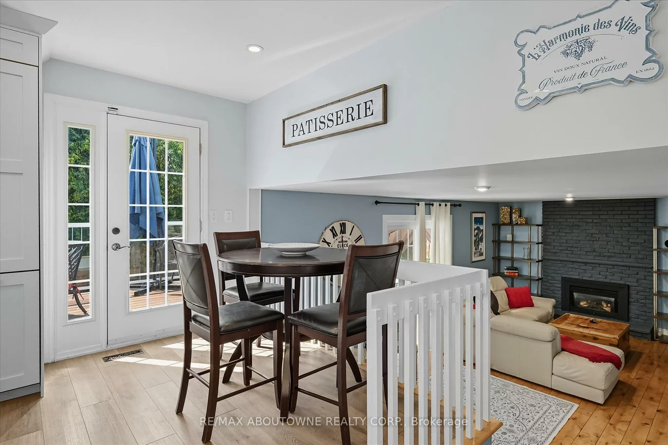 2490, Trevor, 1001 - BR Bronte, Oakville