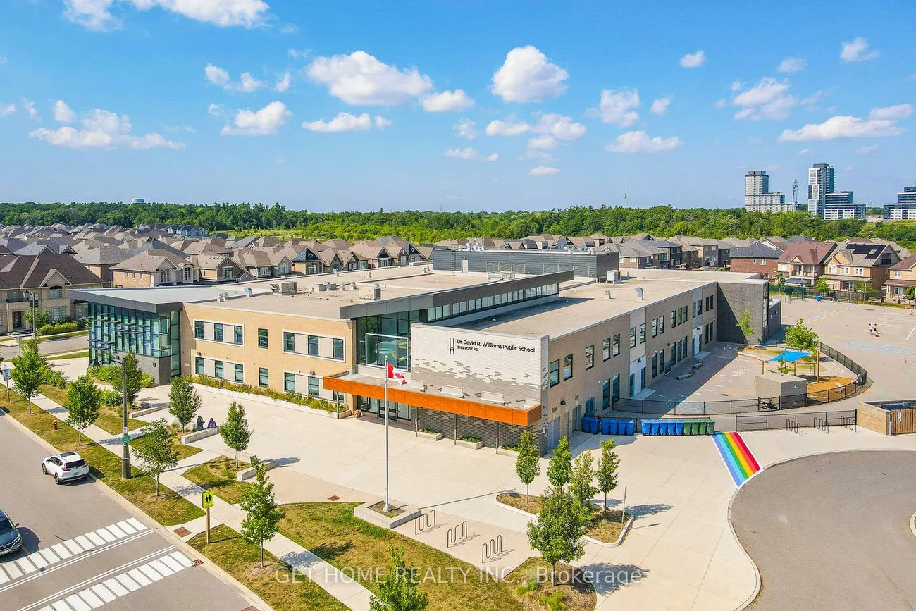 3489, VERNON POWELL, 1008 - GO Glenorchy, Oakville