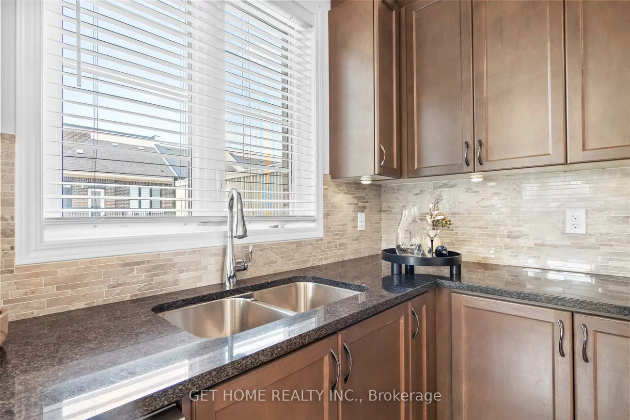 3489, VERNON POWELL, 1008 - GO Glenorchy, Oakville