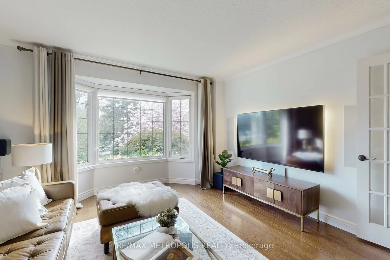 1310, Golden Meadow, 1005 - FA Falgarwood, Oakville