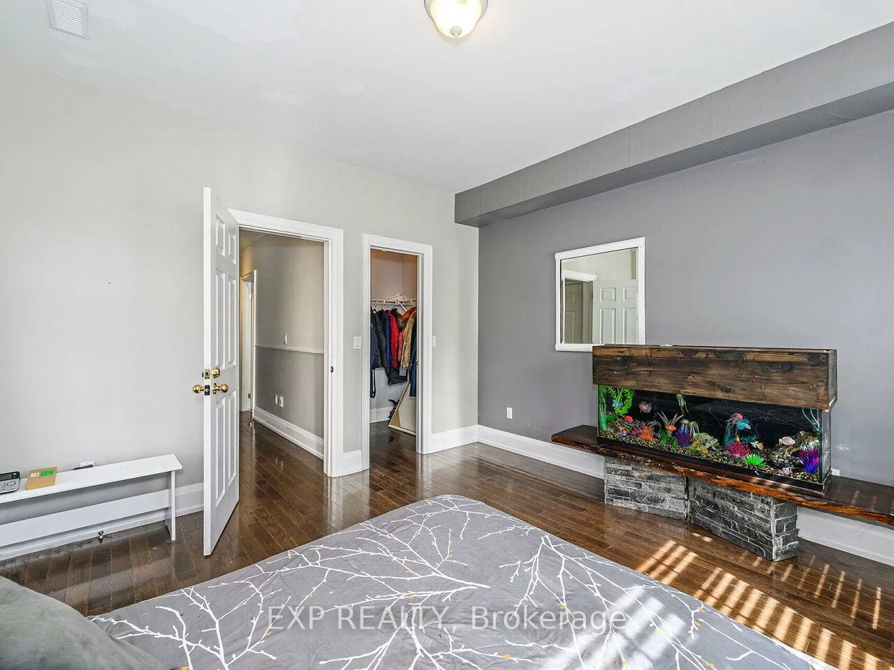 2351, Lakeshore, 1001 - BR Bronte, Oakville