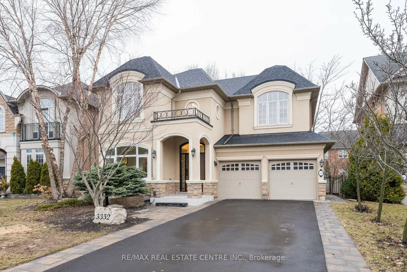 3352, Petrie, 1001 - BR Bronte, Oakville