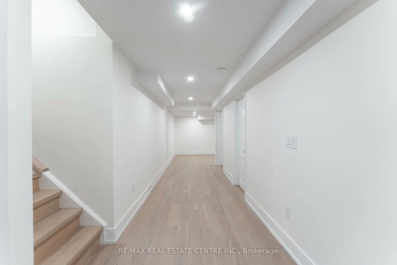 3352, Petrie, 1001 - BR Bronte, Oakville