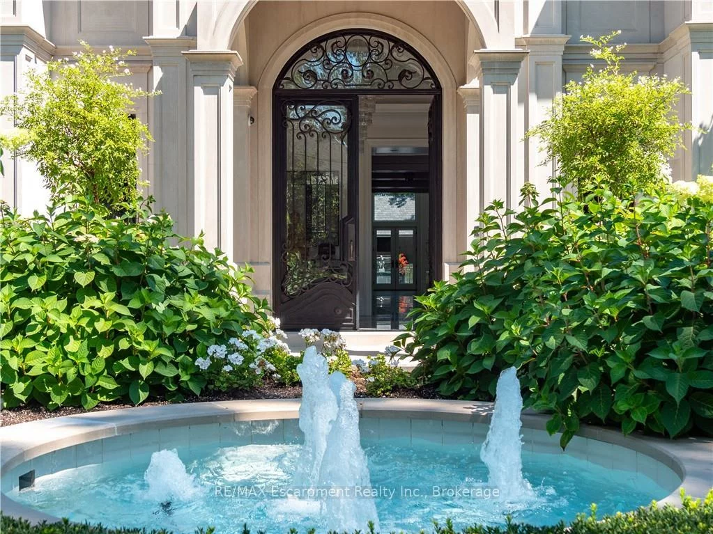 15, Chartwell, 1011 - MO Morrison, Oakville