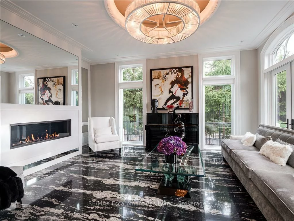 15, Chartwell, 1011 - MO Morrison, Oakville