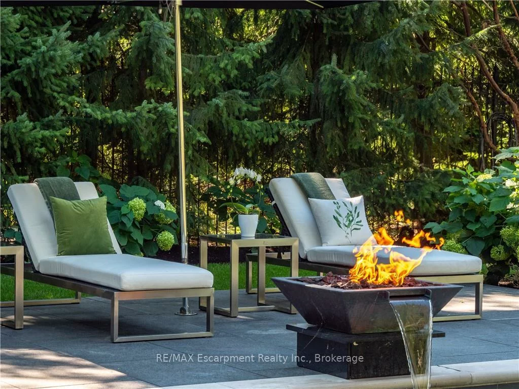 15, Chartwell, 1011 - MO Morrison, Oakville