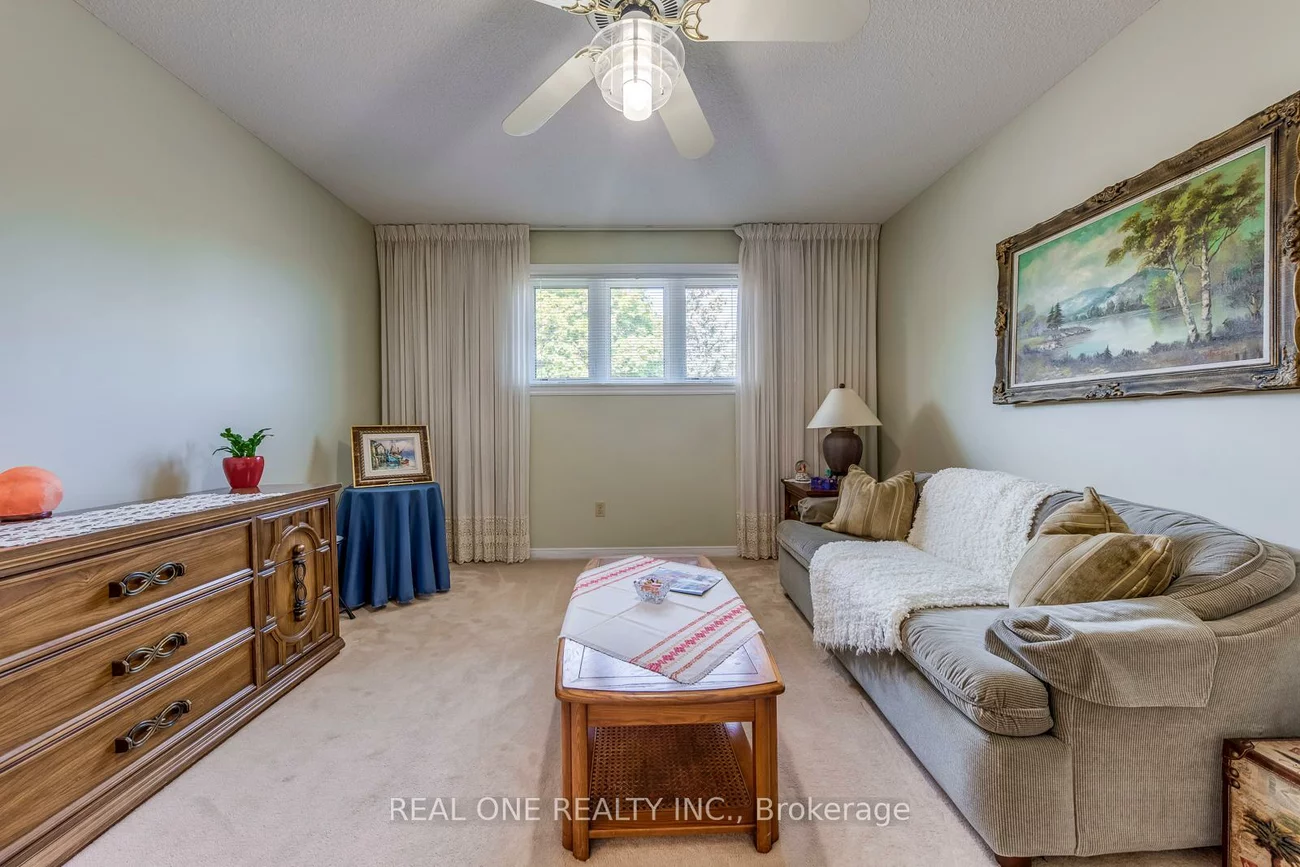2082, Laurelwood, 1018 - WC Wedgewood Creek, Oakville