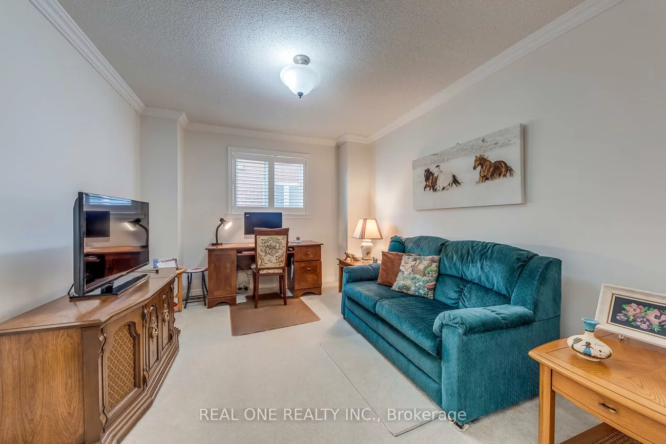 2082, Laurelwood, 1018 - WC Wedgewood Creek, Oakville