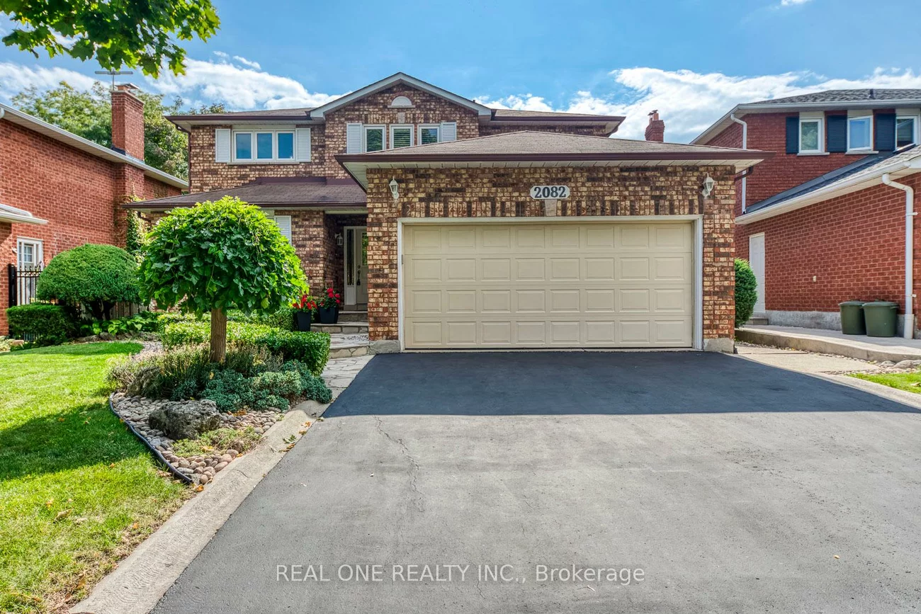 2082, Laurelwood, 1018 - WC Wedgewood Creek, Oakville