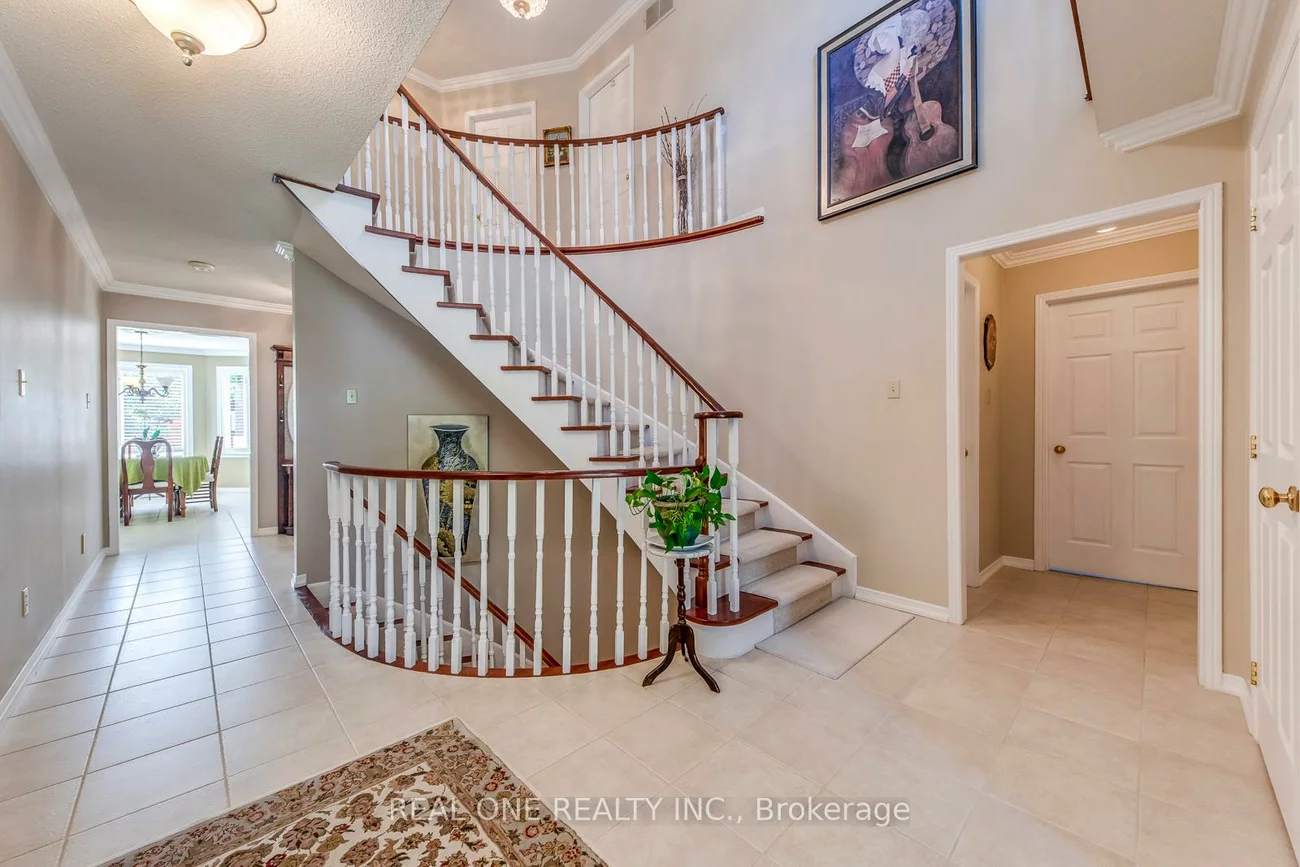 2082, Laurelwood, 1018 - WC Wedgewood Creek, Oakville