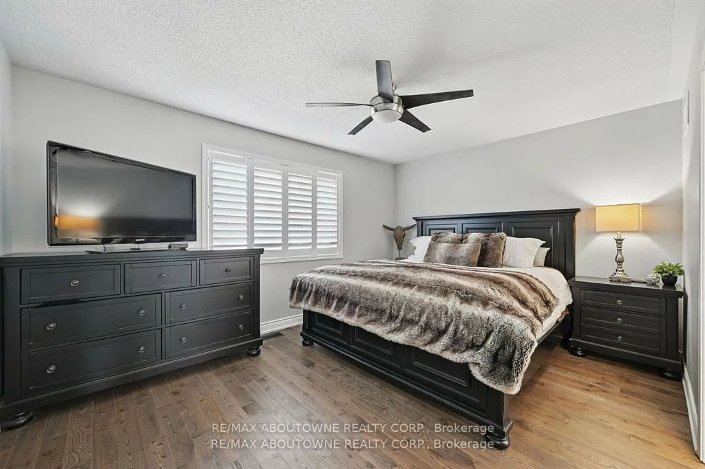 2536, Bracken, 1019 - WM Westmount, Oakville