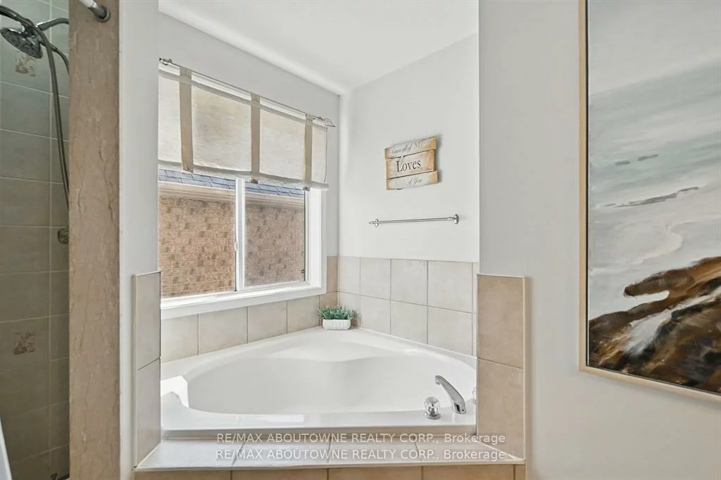 2536, Bracken, 1019 - WM Westmount, Oakville