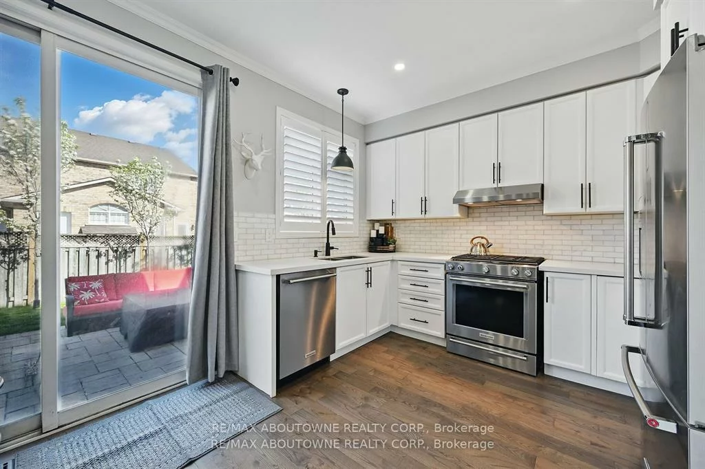 2536, Bracken, 1019 - WM Westmount, Oakville