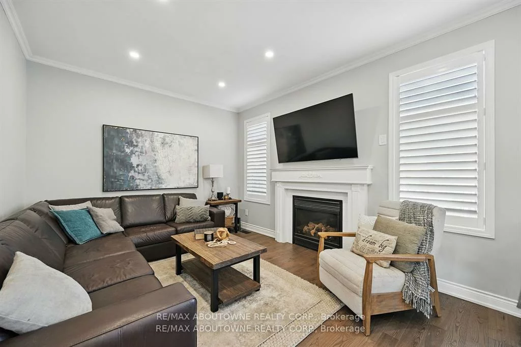 2536, Bracken, 1019 - WM Westmount, Oakville