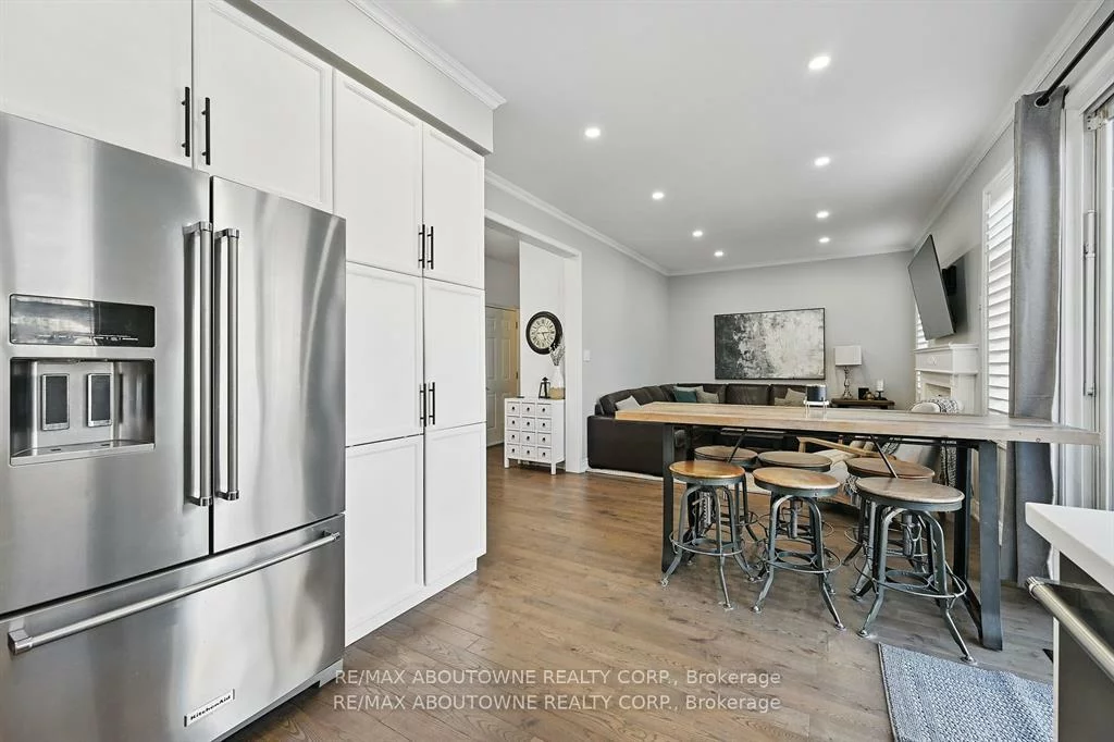 2536, Bracken, 1019 - WM Westmount, Oakville