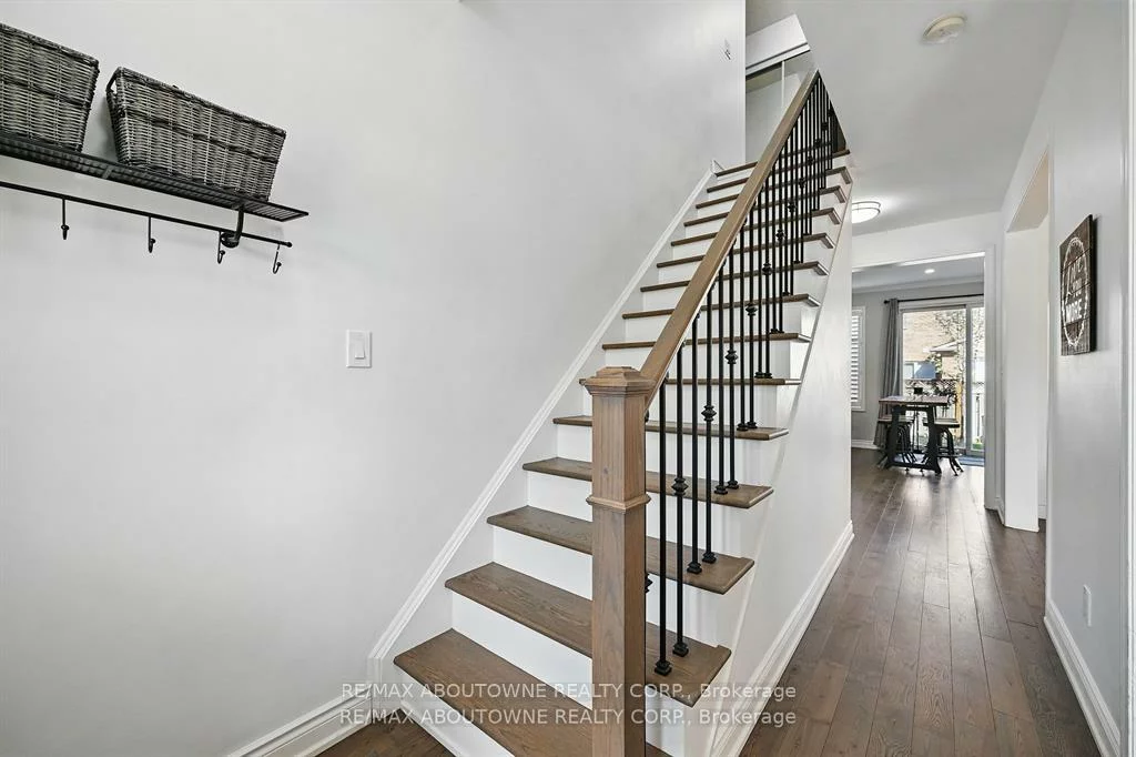 2536, Bracken, 1019 - WM Westmount, Oakville