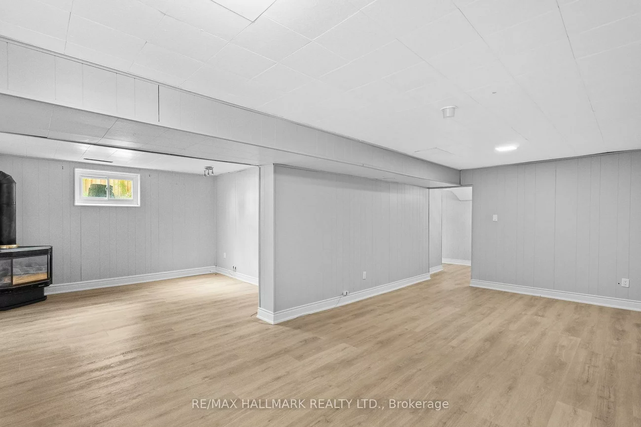 441, Jeanette, 1020 - WO West, Oakville
