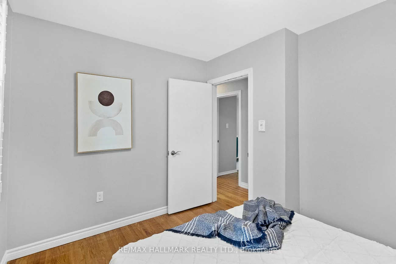 441, Jeanette, 1020 - WO West, Oakville