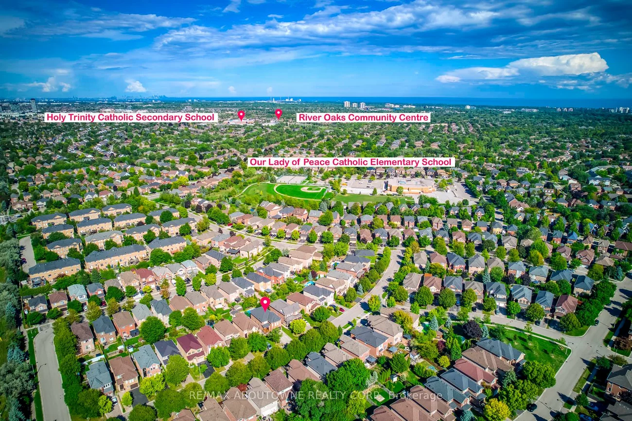 2491, Logan, 1015 - RO River Oaks, Oakville