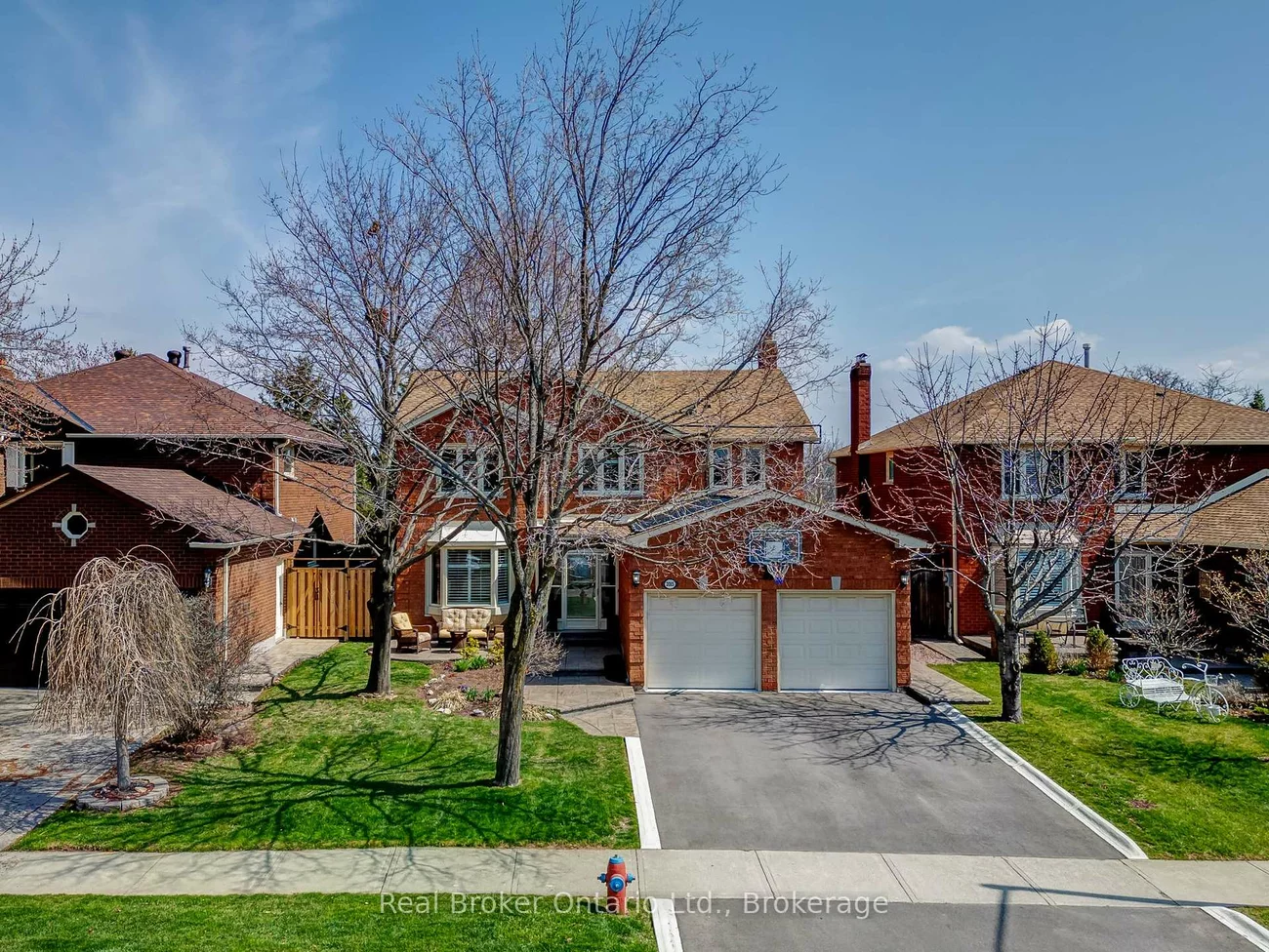 2015, Grosvenor, 1018 - WC Wedgewood Creek, Oakville