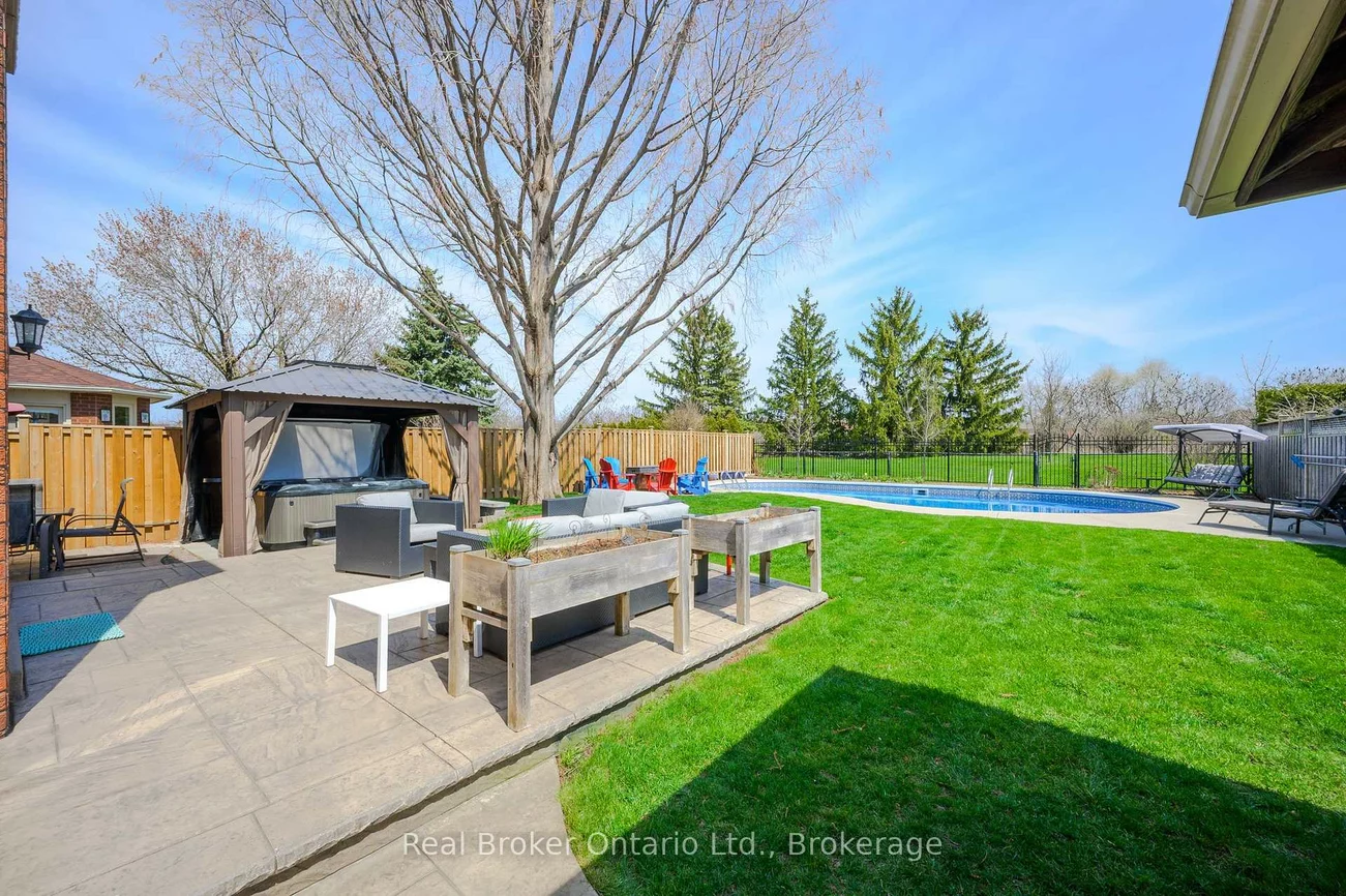 2015, Grosvenor, 1018 - WC Wedgewood Creek, Oakville