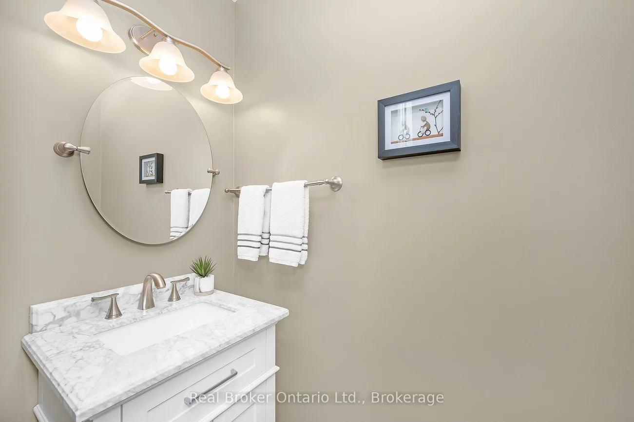 2015, Grosvenor, 1018 - WC Wedgewood Creek, Oakville
