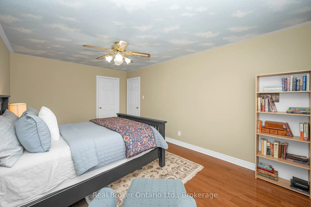 2015, Grosvenor, 1018 - WC Wedgewood Creek, Oakville