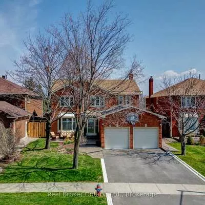 2015, Grosvenor, 1018 - WC Wedgewood Creek, Oakville