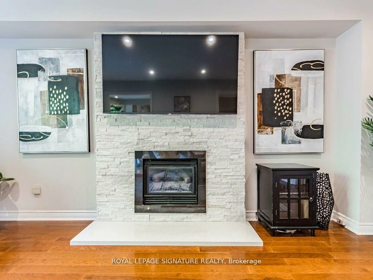 1206, Glenashton, 1009 - JC Joshua Creek, Oakville