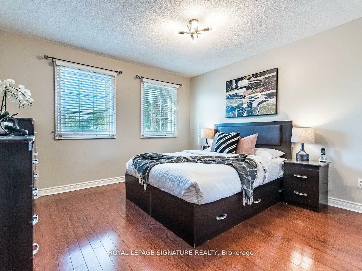1206, Glenashton, 1009 - JC Joshua Creek, Oakville