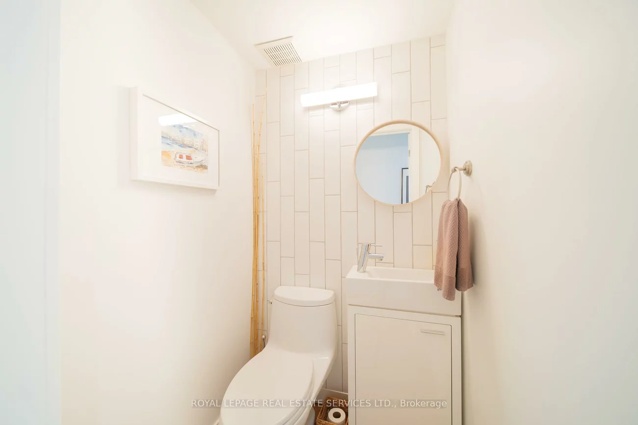 2331, Ontario, 1001 - BR Bronte, Oakville