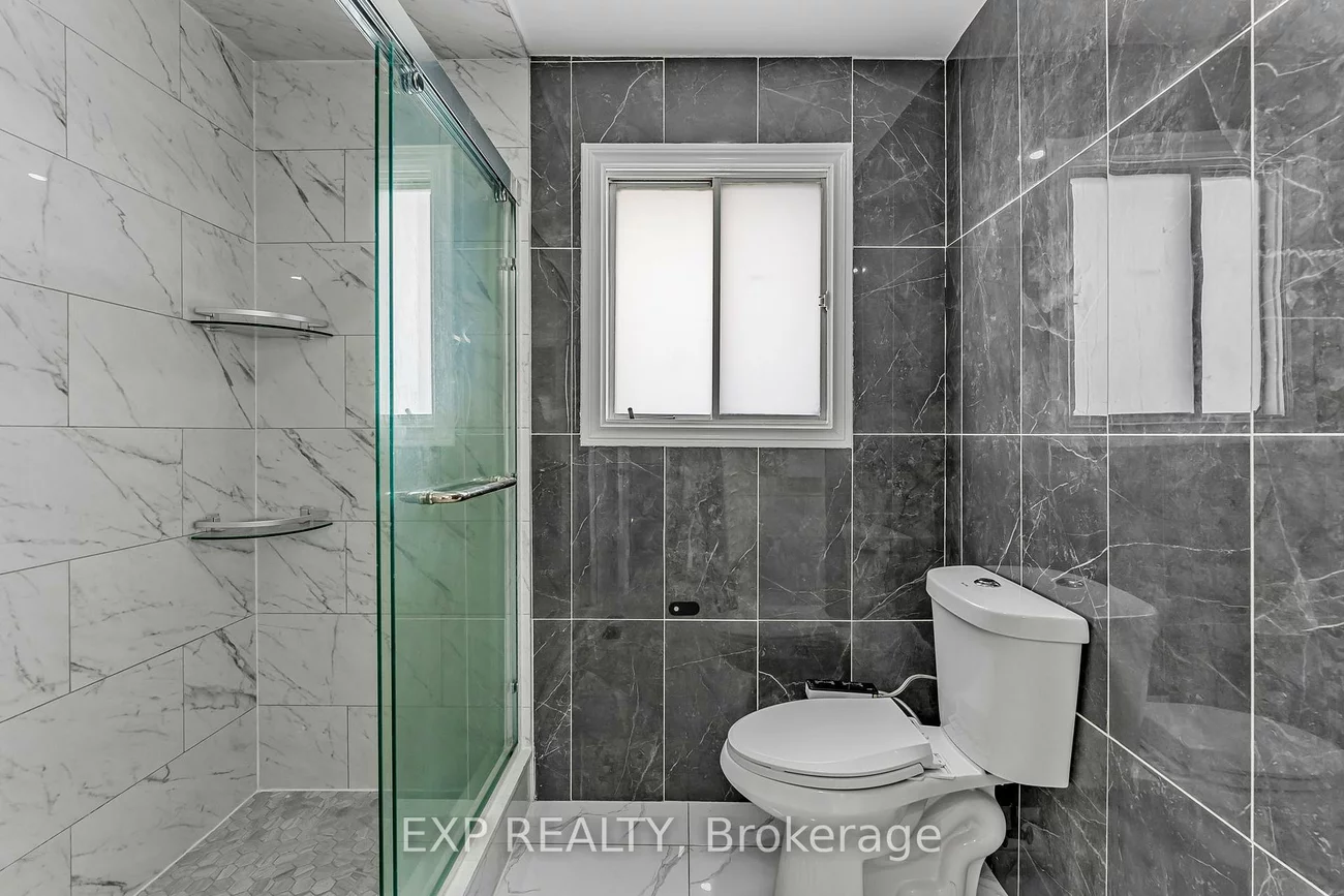 1221, Creekside, 1018 - WC Wedgewood Creek, Oakville
