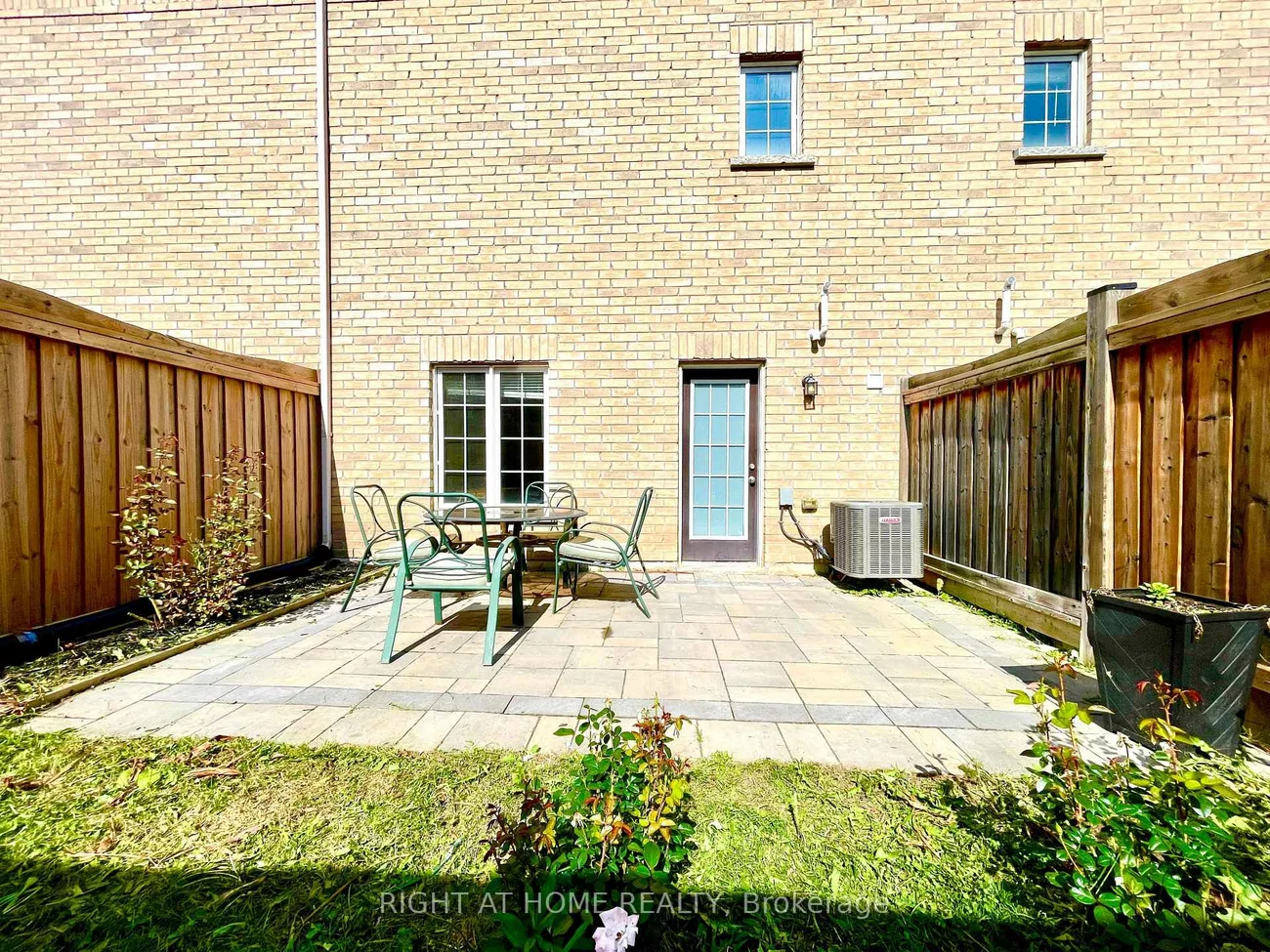 2280, Baronwood, 1019 - WM Westmount, Oakville