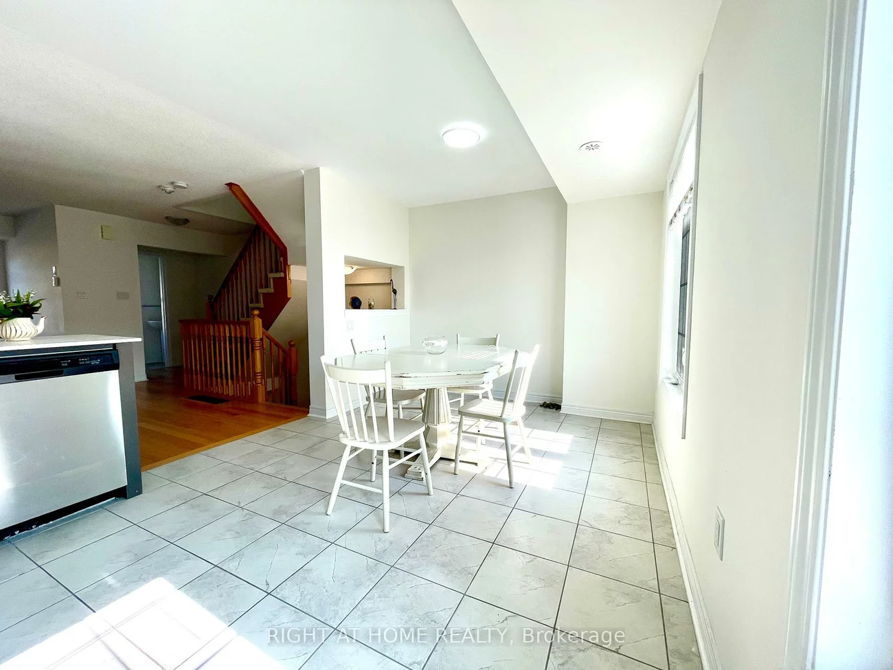 2280, Baronwood, 1019 - WM Westmount, Oakville