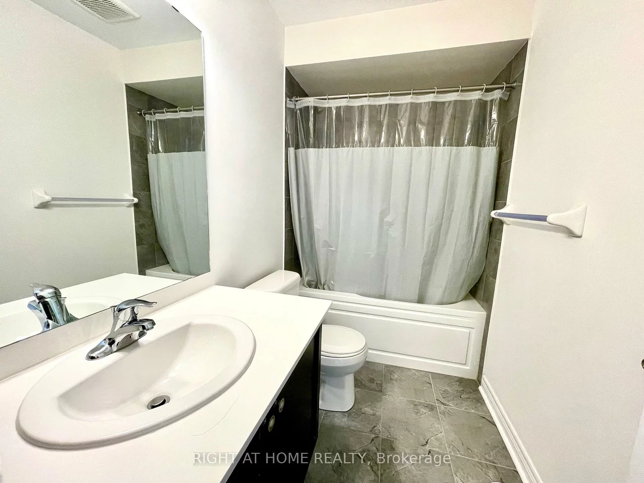 2280, Baronwood, 1019 - WM Westmount, Oakville