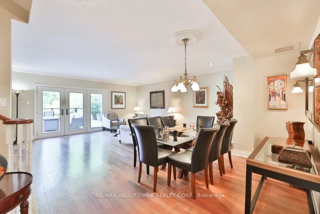 68, Tradewind, 1001 - BR Bronte, Oakville