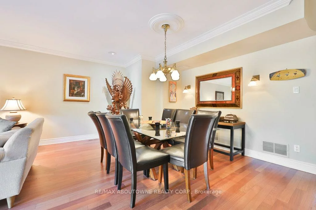 68, Tradewind, 1001 - BR Bronte, Oakville