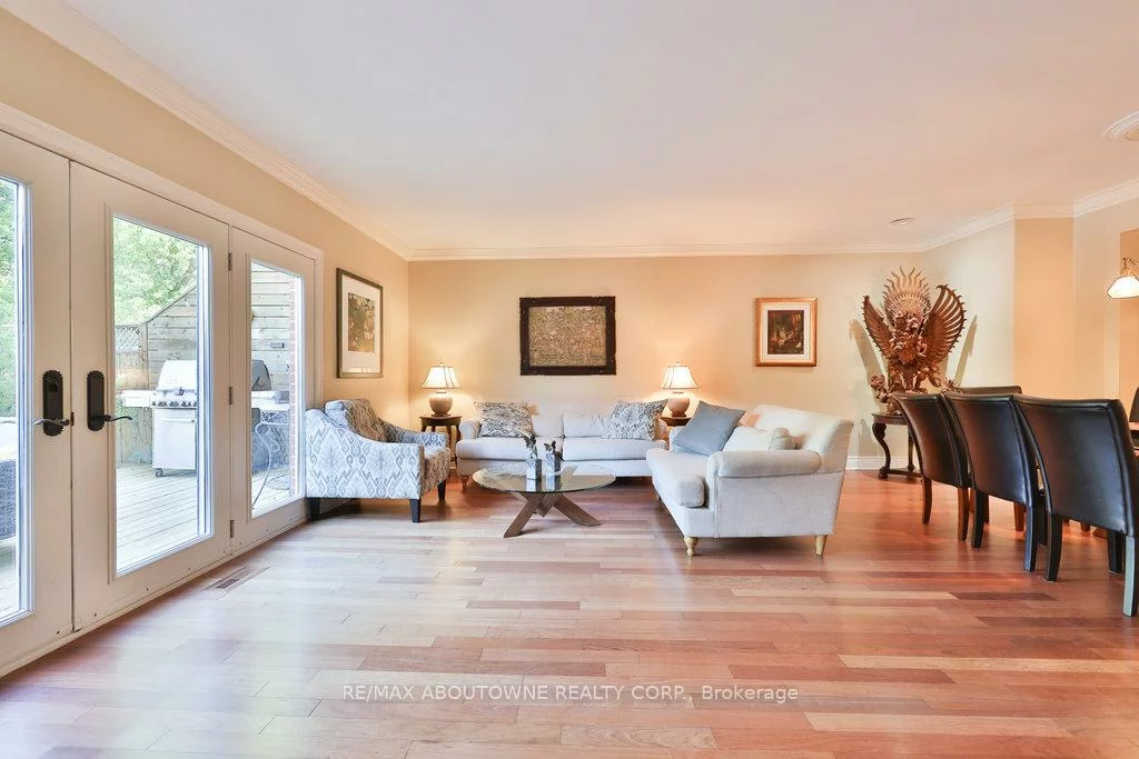 68, Tradewind, 1001 - BR Bronte, Oakville