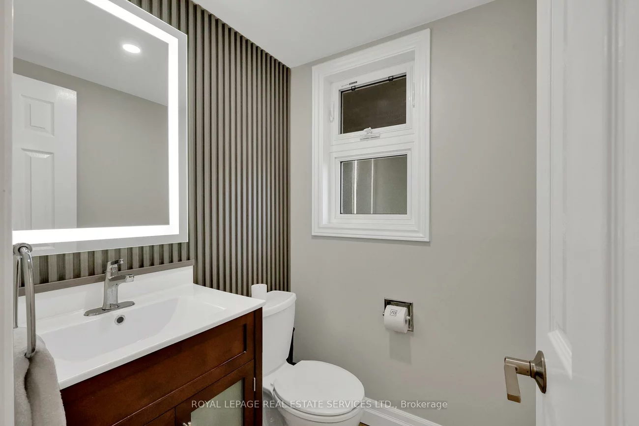 1062, Glenbrook, 1018 - WC Wedgewood Creek, Oakville