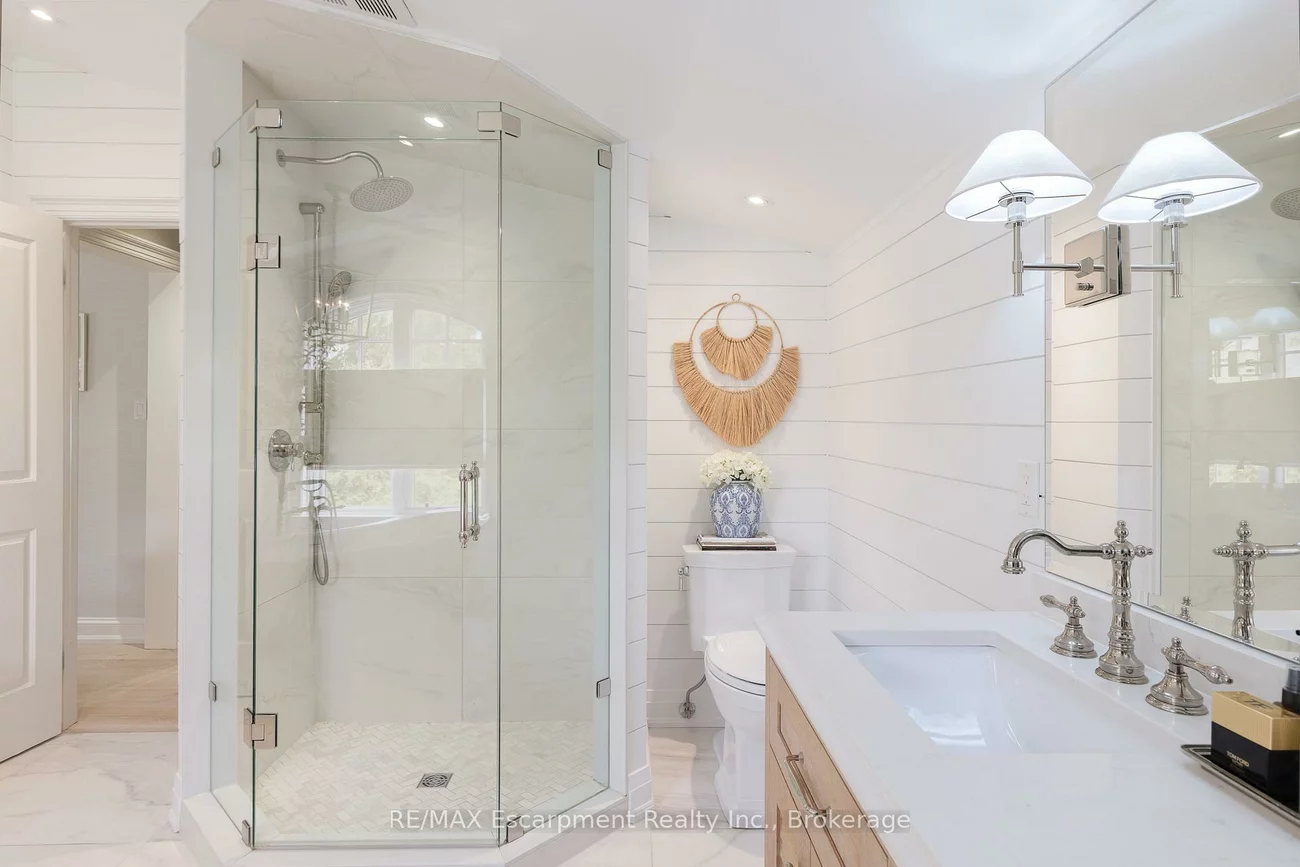 161, Dianne, 1011 - MO Morrison, Oakville