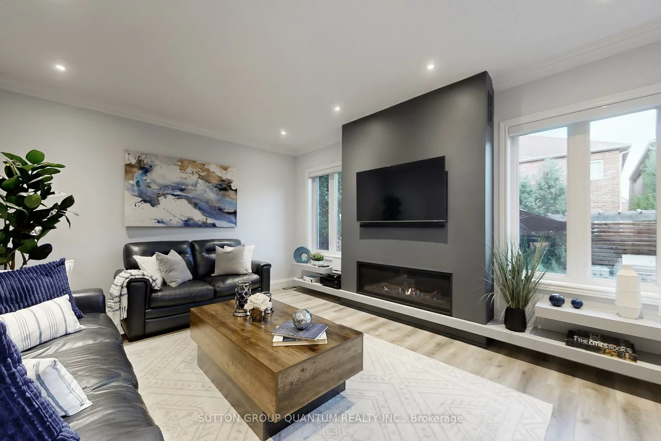 556, Bridgeview, 1008 - GO Glenorchy, Oakville
