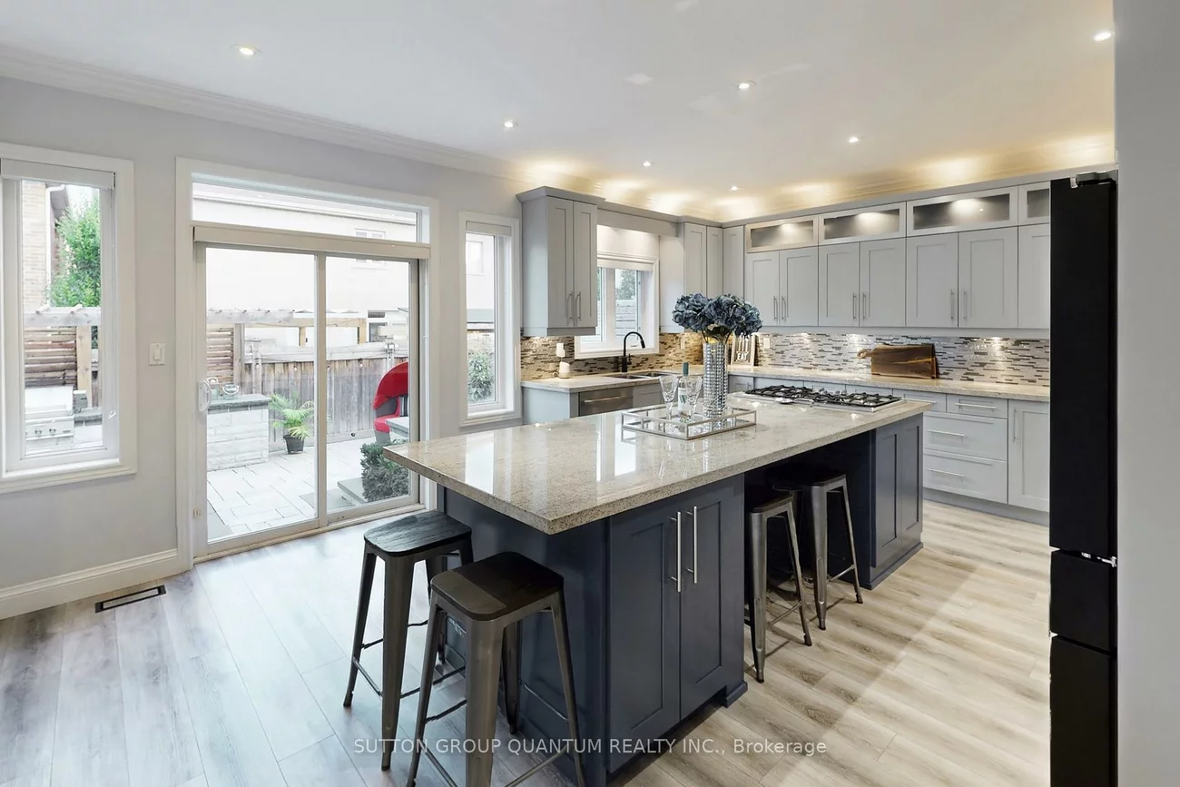 556, Bridgeview, 1008 - GO Glenorchy, Oakville