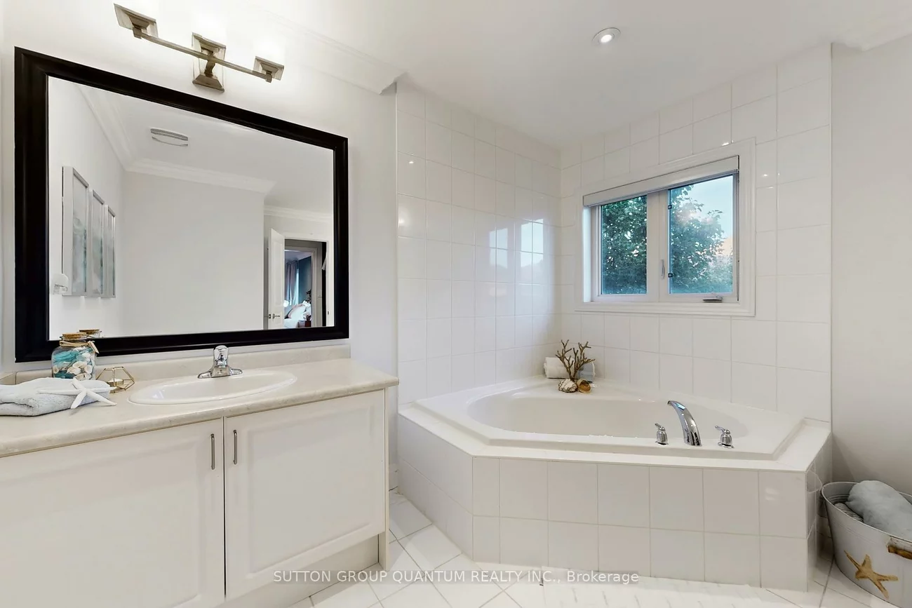 556, Bridgeview, 1008 - GO Glenorchy, Oakville
