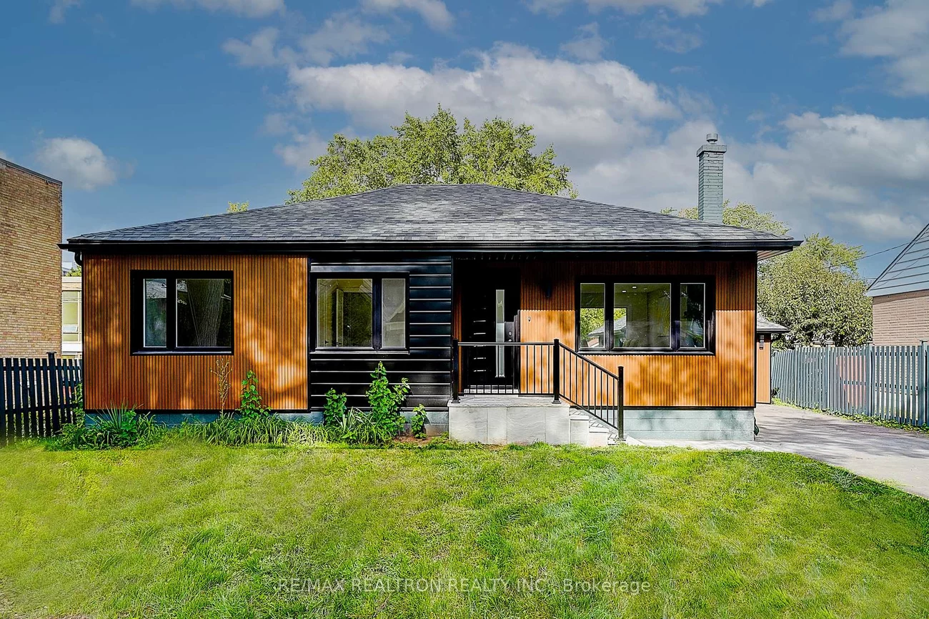 163, Maurice, 1002 - CO Central, Oakville