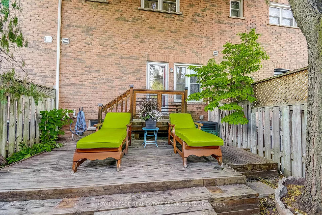200, Glenashton, 1015 - RO River Oaks, Oakville