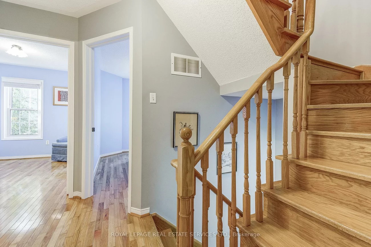 200, Glenashton, 1015 - RO River Oaks, Oakville